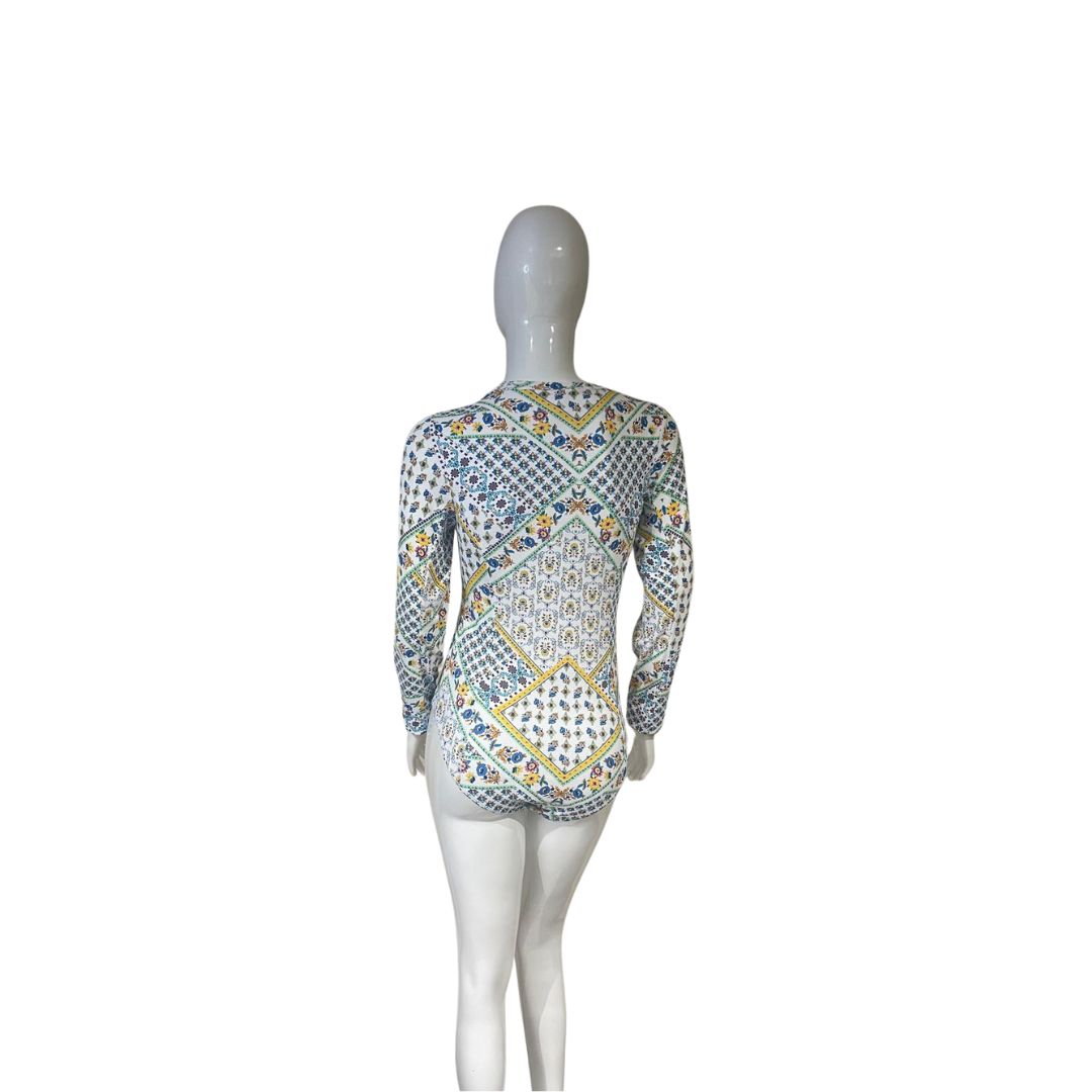 Mono deportivo floral