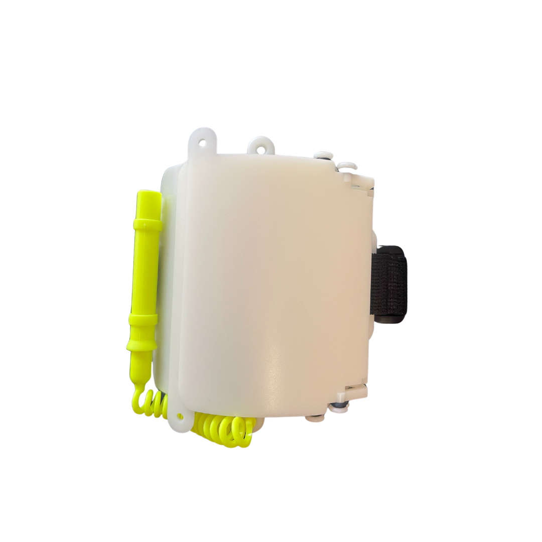 Pizarra de buceo de varias páginas con lápiz