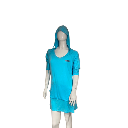 Camisa con capucha y protección solar Dry Fit para mujer